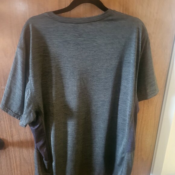 shirts - Picture 15 of 16